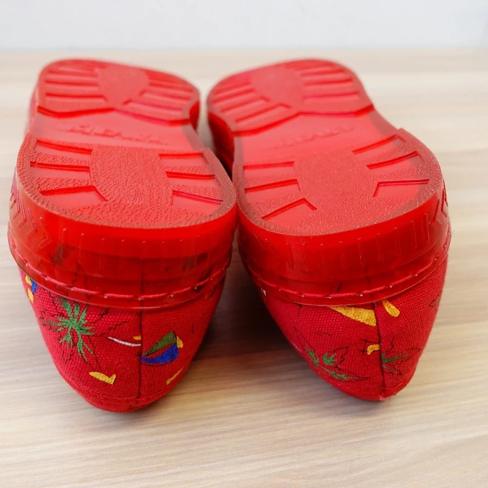 VINTAGE 80s Tropical Canvas Slip On Shoes Mens 6 M Red Boat Loafer Vacation 241